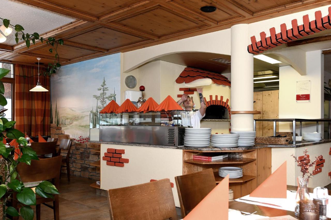 Tre Soli Appartements Restaurant Schoppernau Exterior photo